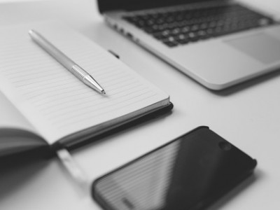 現地との連絡役が必要ですか？